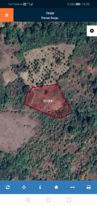 ARAÇ TAKASLI - GEYVE ALİFUATPAŞA'DA 2950 m² MANZARALI HESAPLI ARAZİ