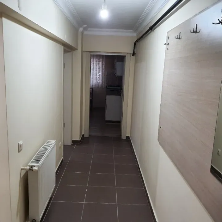 SERDİVAN MAVİ DURAK POLİS KARAKOLU YANI EŞYALI LUX 2+1 DAİRE
