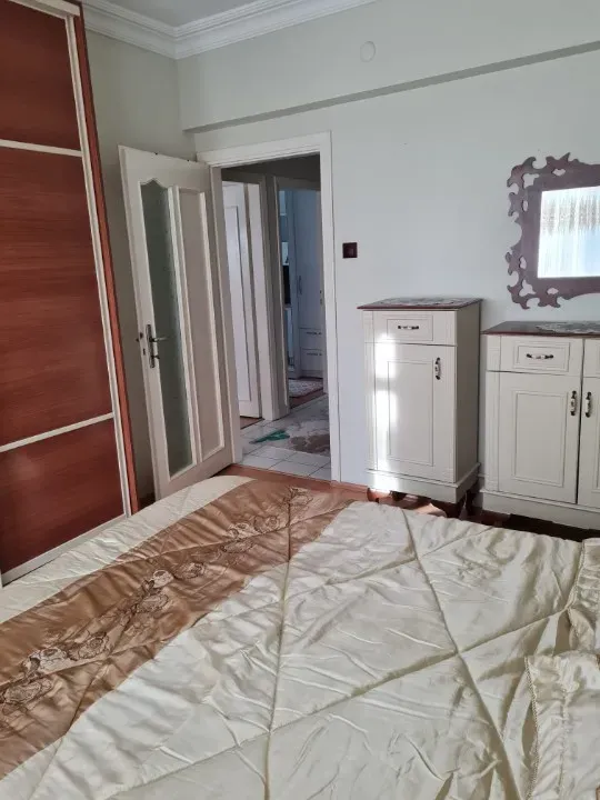 SAKARYA EĞİTİM ARAŞTIRMA HAST.YAKINI KİRALIK 3+1 LUX EŞYALI DAİRE