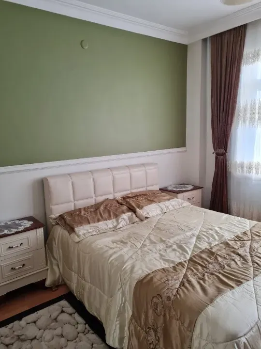 SAKARYA EĞİTİM ARAŞTIRMA HAST.YAKINI KİRALIK 3+1 LUX EŞYALI DAİRE