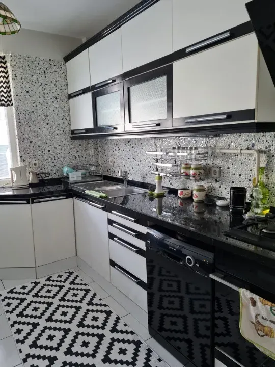 SAKARYA EĞİTİM ARAŞTIRMA HAST.YAKINI KİRALIK 3+1 LUX EŞYALI DAİRE
