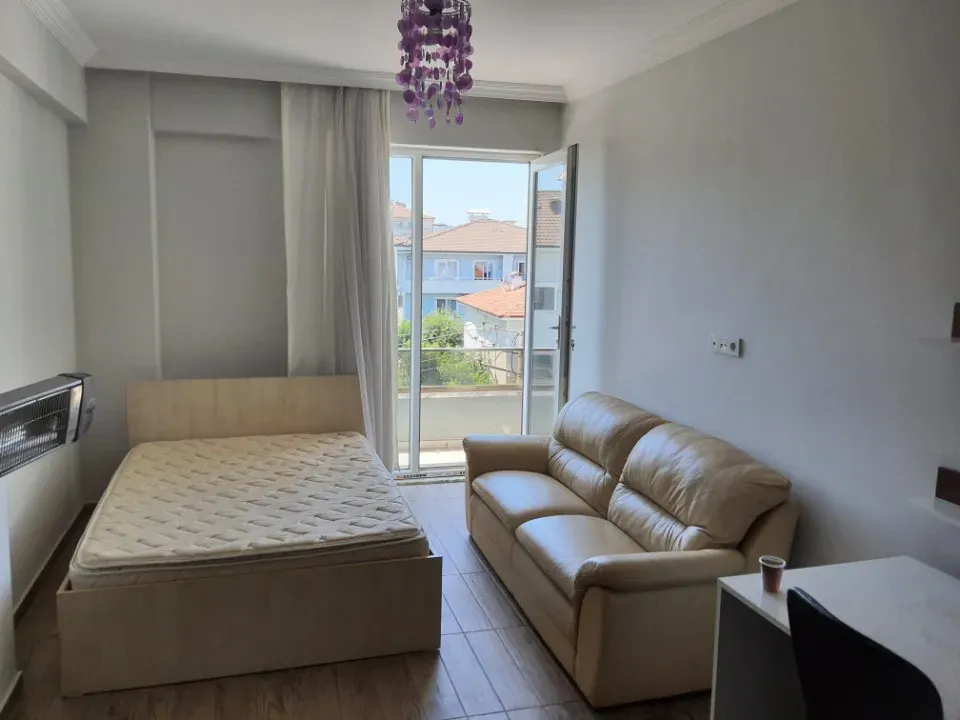SAKARYA EĞİTİM ARAŞTIRMA HAST.CİVARI SATILIK FUL LUX EŞYALI 2+1 DAİRE