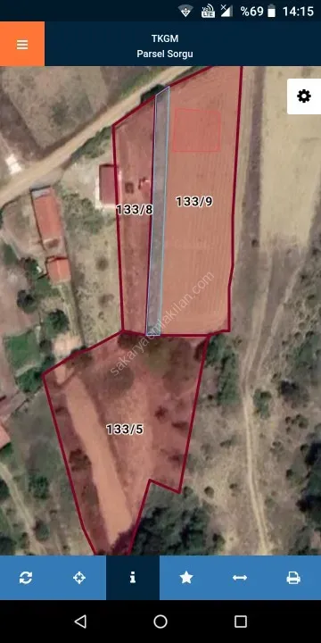 GEYVE KARACAÖREN KÖYÜNDE 1763 m² TAMAMI İMARLI MANZARALI KAÇIRILMAYACAK ARSA