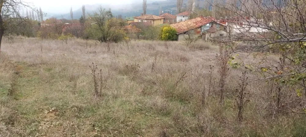 KARACAÖREN’DE 1763 m2 TAMAMI İMARLI MANZARALI KAÇIRILMAYACAK ARSA