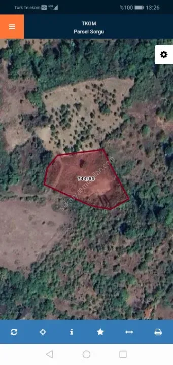 ARAÇ TAKASLI - GEYVE ALİFUATPAŞA'DA 2950 m² MANZARALI HESAPLI ARAZİ