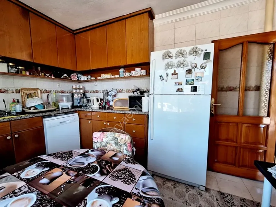 ARİFİYE AŞAĞIKİRAZCA MAHALLESİNDE SATILIK 5+1 MÜSTAKİL EV