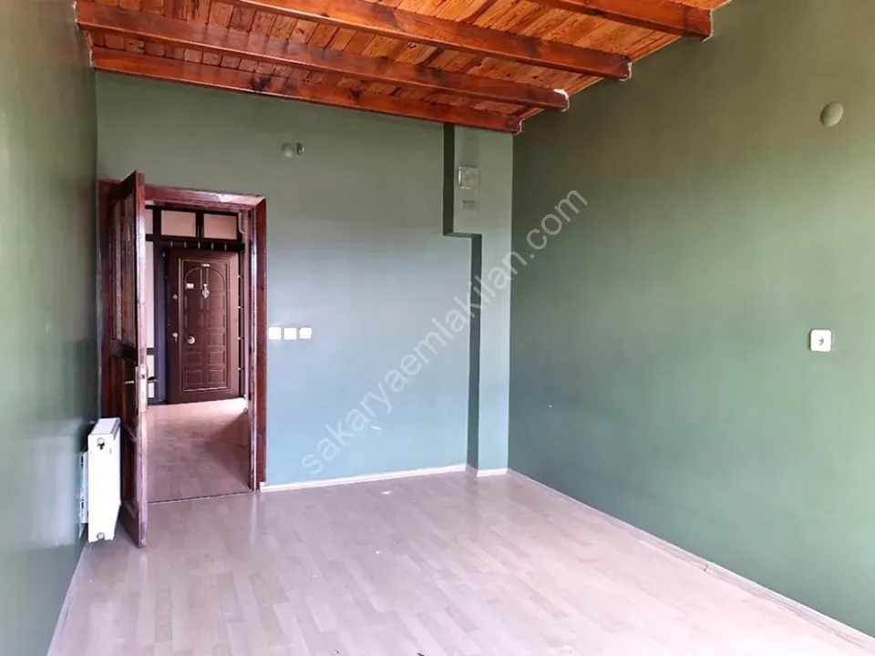 SAPANCA GAZİPAŞA MAHALLESİNDE KİRALIK 2+1 DAİRE