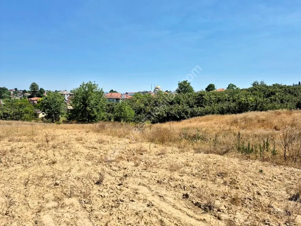 KARASU LİMANDERE MAHALLESİNDE SATILIK ARSA