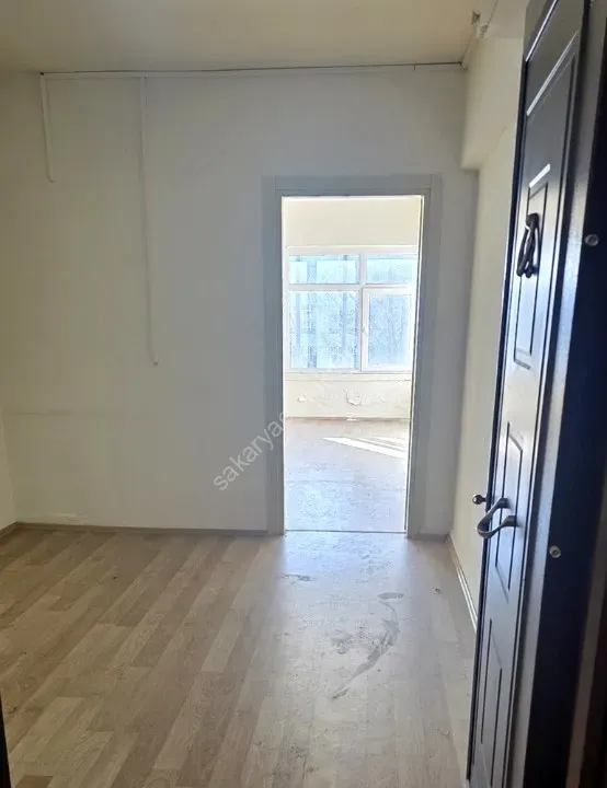 ADAPAZARI TIĞCILAR MAHALLESİNDE KİRALIK OFİS