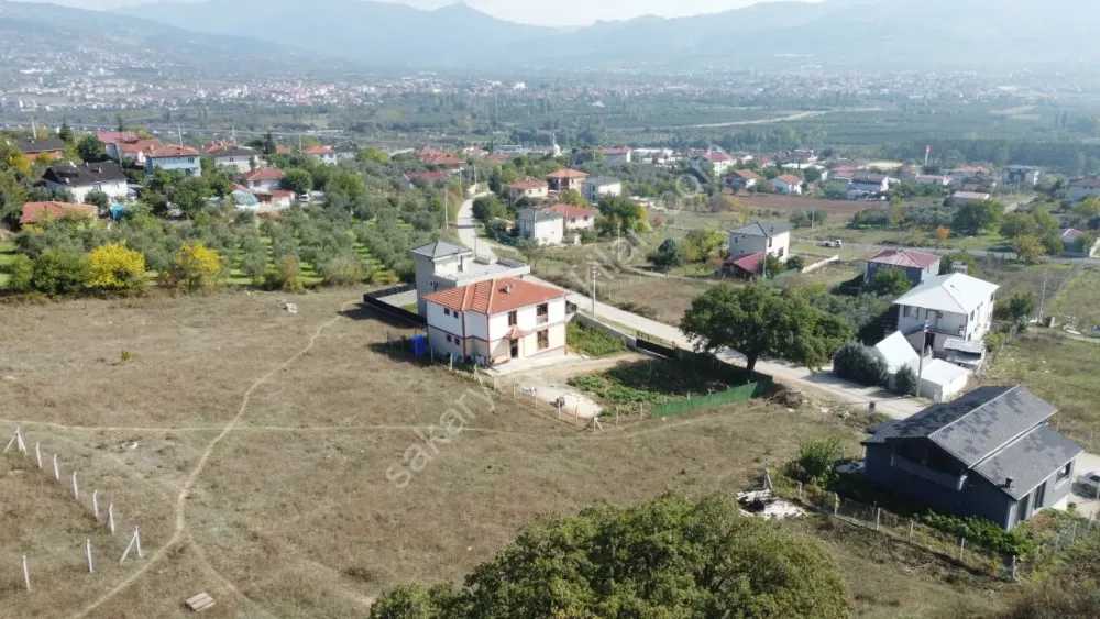SAKARYA GEYVE DÜZAKÇAŞEHİR MAH.350 M2 KONUT İMARLI ARSA