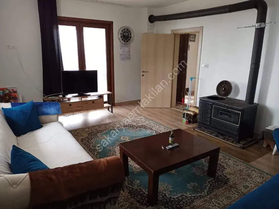 SAKARYA PAMUKOVA BAKACAK MAH.SATILIK KÖY EVİ