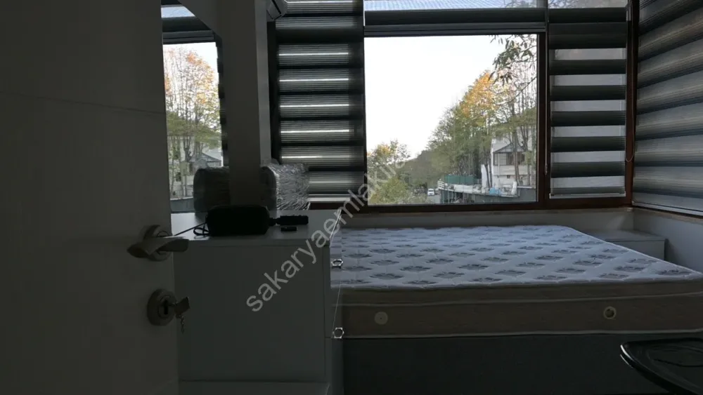 Daire Fiyatına Göl Manzaralı Villa