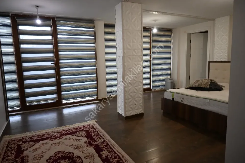 Daire Fiyatına Göl Manzaralı Villa