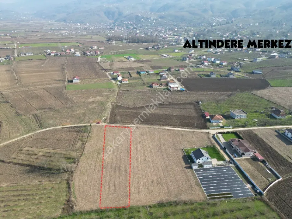 AYDIN EMLAK'TAN SATILIK 2.677 m2 İMARLI ARSA ALTINDERE MERKEZ / CUMHURİYET MAH.