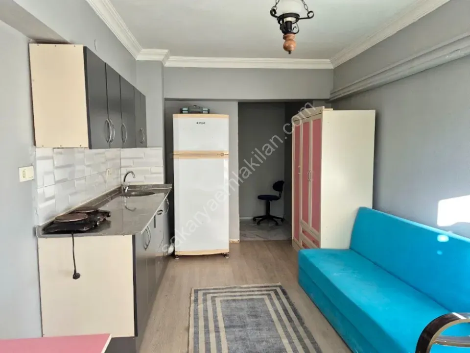ADAPAZARI MERKEZDE KİRALIK EŞYALI STÜDYO DAİRE