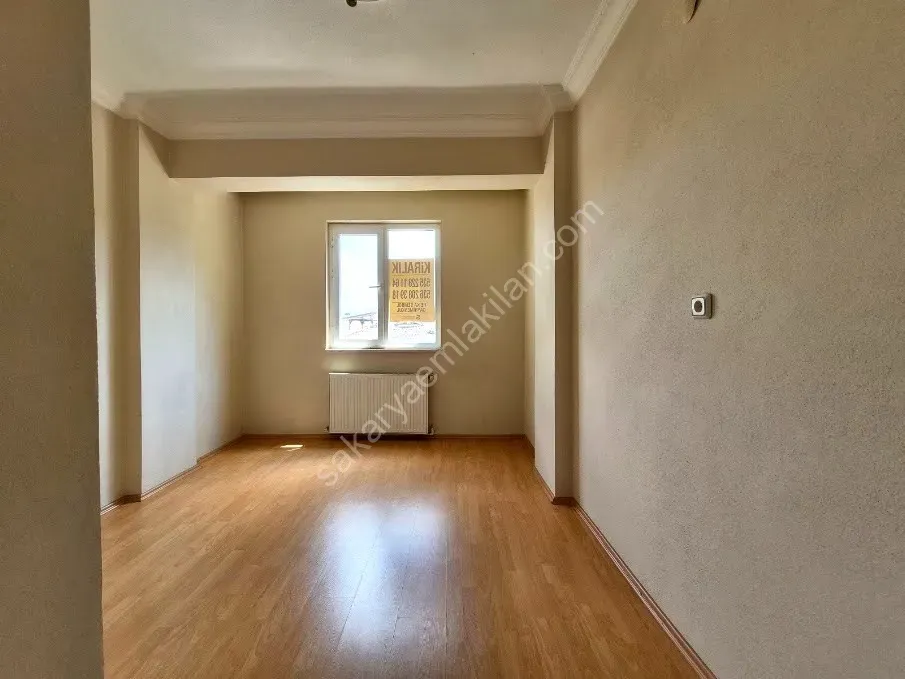 SERDİVAN MERKEZDE KİRALIK 3+1 DAİRE