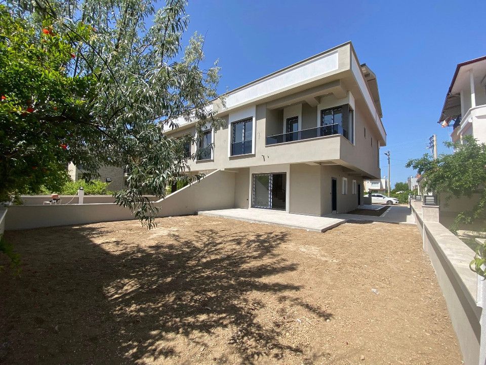 Özdere De Büyük Bahçeli Denize Yürüme Mesafesinde 3+1 Villa